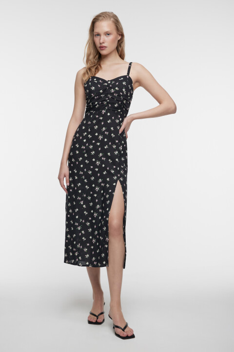 Сарафан миди вискозный с разрезом на бедре, Черный, Сарафан миди вискозный с разрезом на бедре
Сарафан миди вискозный с разрезом на бедре, Черный, Сарафан миди вискозный с разрезом на бедре