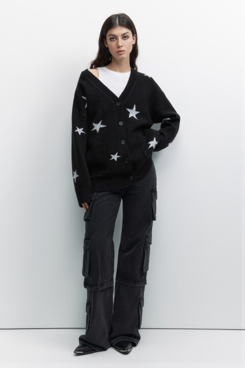 Кардиган oversize жаккардовый с принтом-звездочками, Черный, Кардиган oversize жаккардовый с принтом-звездочками
Кардиган oversize жаккардовый с принтом-звездочками, Черный, Кардиган oversize жаккардовый с принтом-звездочками