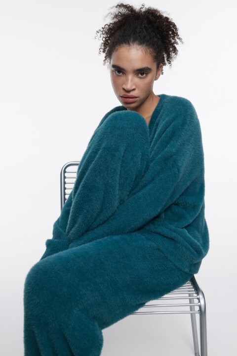 Кардиган oversize домашний из пушистой пряжи, Зеленый, Кардиган oversize домашний из пушистой пряжи
Кардиган oversize домашний из пушистой пряжи, Зеленый, Кардиган oversize домашний из пушистой пряжи