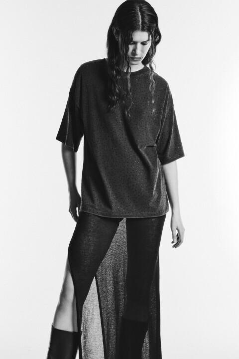Футболка oversize с вареным эффектом и стразами, Серый, Футболка oversize с вареным эффектом и стразами
Футболка oversize с вареным эффектом и стразами, Серый, Футболка oversize с вареным эффектом и стразами