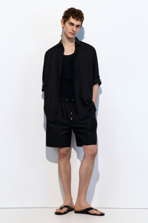 Шорты льняные с резинкой на поясе, Черный, Шорты льняные с резинкой на поясе
Шорты льняные с резинкой на поясе, Черный, Шорты льняные с резинкой на поясе