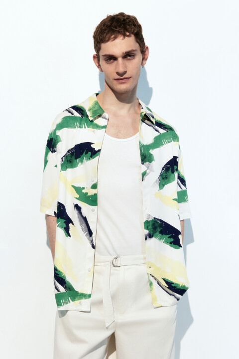 Рубашка вискозная с принтом-абстракцией, Белый, Рубашка вискозная с принтом-абстракцией
Рубашка вискозная с принтом-абстракцией, Белый, Рубашка вискозная с принтом-абстракцией