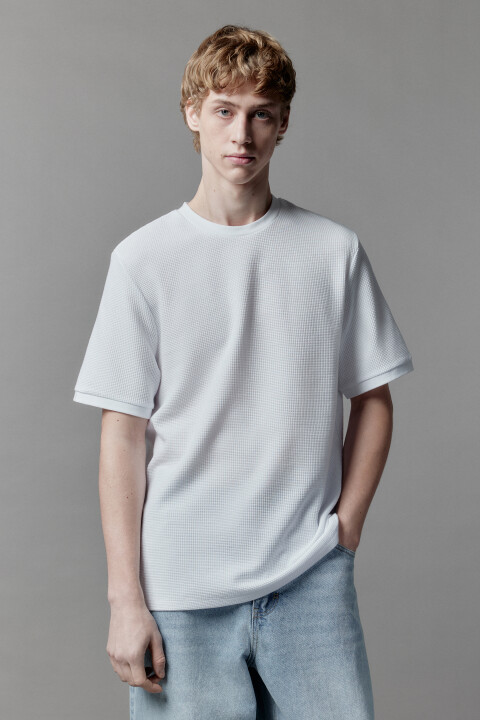 Футболка прямая из фактурного трикотажа, Белый, Футболка прямая из фактурного трикотажа
Футболка прямая из фактурного трикотажа, Белый, Футболка прямая из фактурного трикотажа