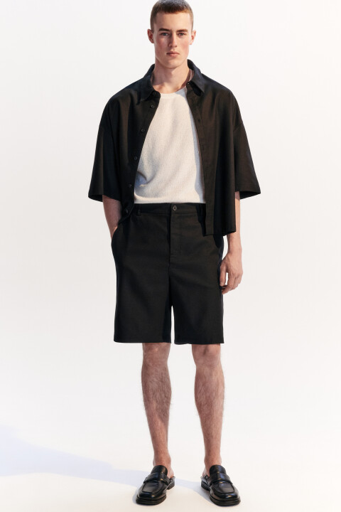 Шорты льняные с резинкой на поясе, Черный, Шорты льняные с резинкой на поясе
Шорты льняные с резинкой на поясе, Черный, Шорты льняные с резинкой на поясе