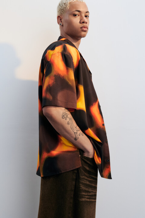Рубашка oversize с огненным принтом, Мультиколор, Рубашка oversize с огненным принтом
Рубашка oversize с огненным принтом, Мультиколор, Рубашка oversize с огненным принтом