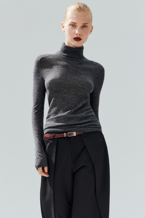 Водолазка тонкой вязки с шерстью, Серый, Водолазка тонкой вязки с шерстью
Водолазка тонкой вязки с шерстью, Серый, Водолазка тонкой вязки с шерстью