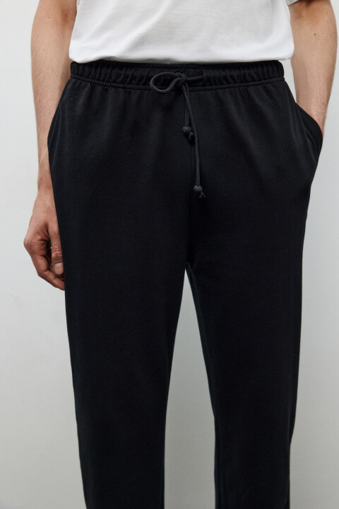 Брюки-джоггеры из хлопкового текстиля, Черный, Брюки-джоггеры из хлопкового текстиля
Брюки-джоггеры из хлопкового текстиля, Черный, Брюки-джоггеры из хлопкового текстиля