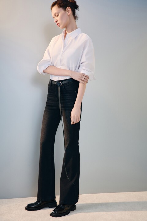 Джинсы клеш со средней посадкой, Черный, Джинсы клеш со средней посадкой
Джинсы клеш со средней посадкой, Черный, Джинсы клеш со средней посадкой