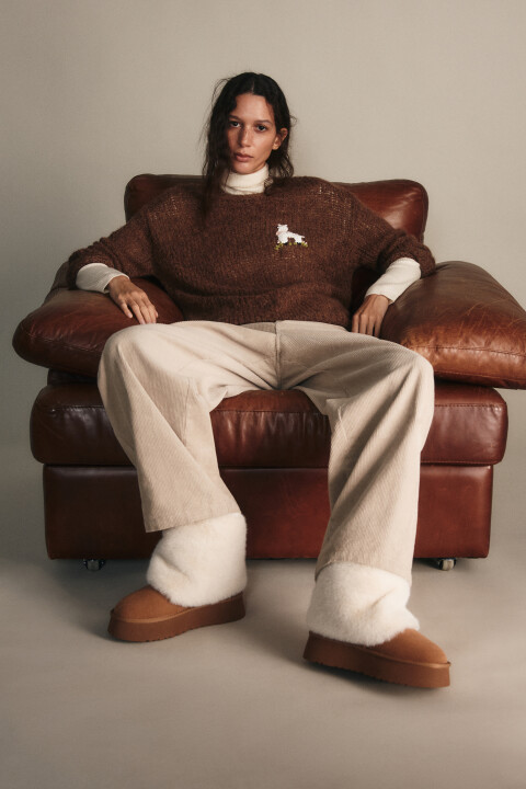 Ботинки-угги замшевые с меховой отделкой, Бежевый, Ботинки-угги замшевые с меховой отделкой 
Ботинки-угги замшевые с меховой отделкой, Бежевый, Ботинки-угги замшевые с меховой отделкой