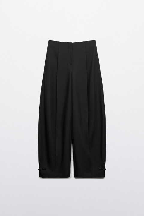 Брюки barrel fit костюмные с прищепками, Черный, Брюки barrel fit костюмные с прищепками
Брюки barrel fit костюмные с прищепками, Черный, Брюки barrel fit костюмные с прищепками