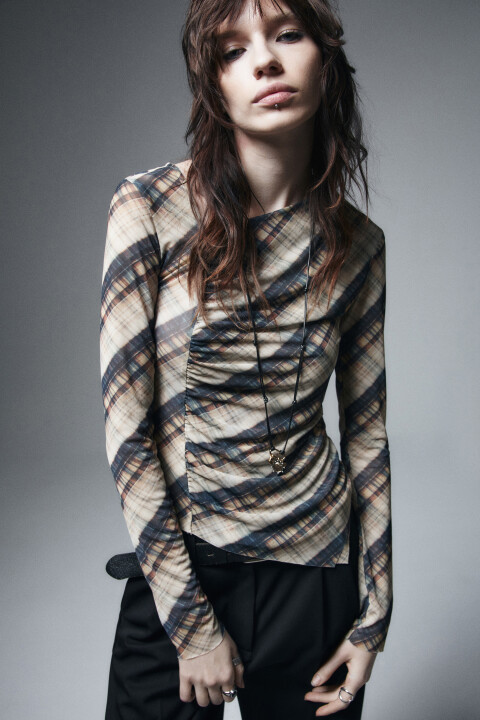 Блузка сетчатая с асимметричным низом, Бежевый, Блузка сетчатая с асимметричным низом
Блузка сетчатая с асимметричным низом, Бежевый, Блузка сетчатая с асимметричным низом