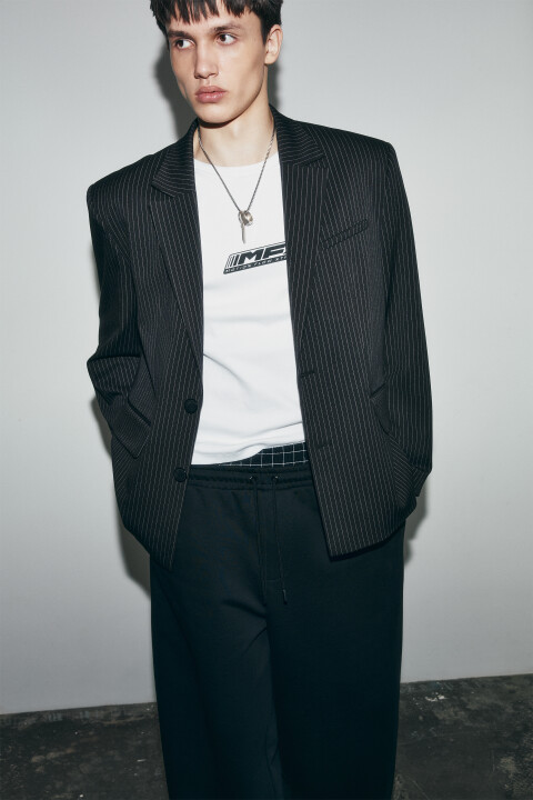 Пиджак прямой из костюмной ткани в полоску, Черный, Пиджак прямой из костюмной ткани в полоску
Пиджак прямой из костюмной ткани в полоску, Черный, Пиджак прямой из костюмной ткани в полоску