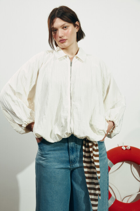 Блузка на молнии с отложным воротником, Молочный, Блузка на молнии с отложным воротником
Блузка на молнии с отложным воротником, Молочный, Блузка на молнии с отложным воротником