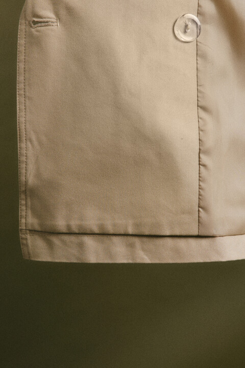 Плащ-тренчкот укороченный с кокеткой, Коричневый, Плащ-тренчкот укороченный с кокеткой
Плащ-тренчкот укороченный с кокеткой, Коричневый, Плащ-тренчкот укороченный с кокеткой