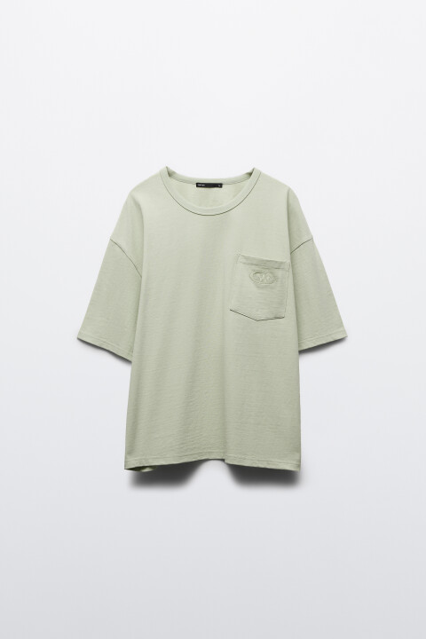 Футболка хлопковая прямая с карманом на груди, Зеленый, Футболка хлопковая прямая с карманом на груди
Футболка хлопковая прямая с карманом на груди, Зеленый, Футболка хлопковая прямая с карманом на груди