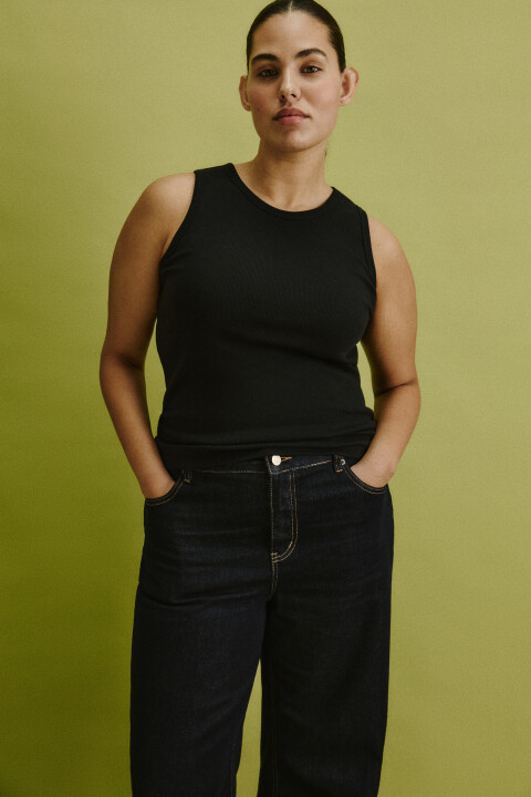 Майка базовая облегающая в рубчик, Черный, Майка базовая облегающая в рубчик
Майка базовая облегающая в рубчик, Черный, Майка базовая облегающая в рубчик