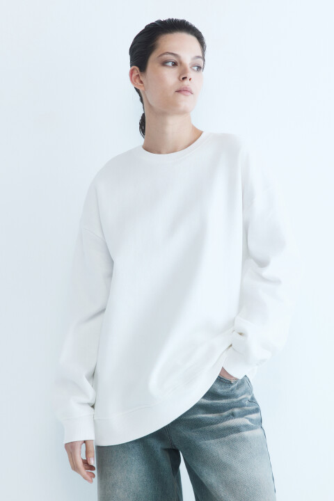 Свитшот SWEATSHIRT оверсайз базовый, Бежевый, Свитшот SWEATSHIRT оверсайз базовый
Свитшот SWEATSHIRT оверсайз базовый, Бежевый, Свитшот SWEATSHIRT оверсайз базовый