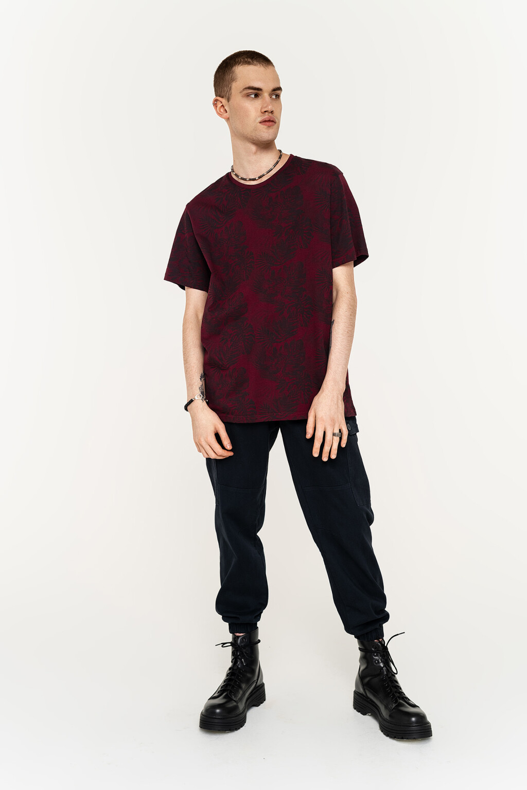 футболка мужская - цвет бордовый - 2