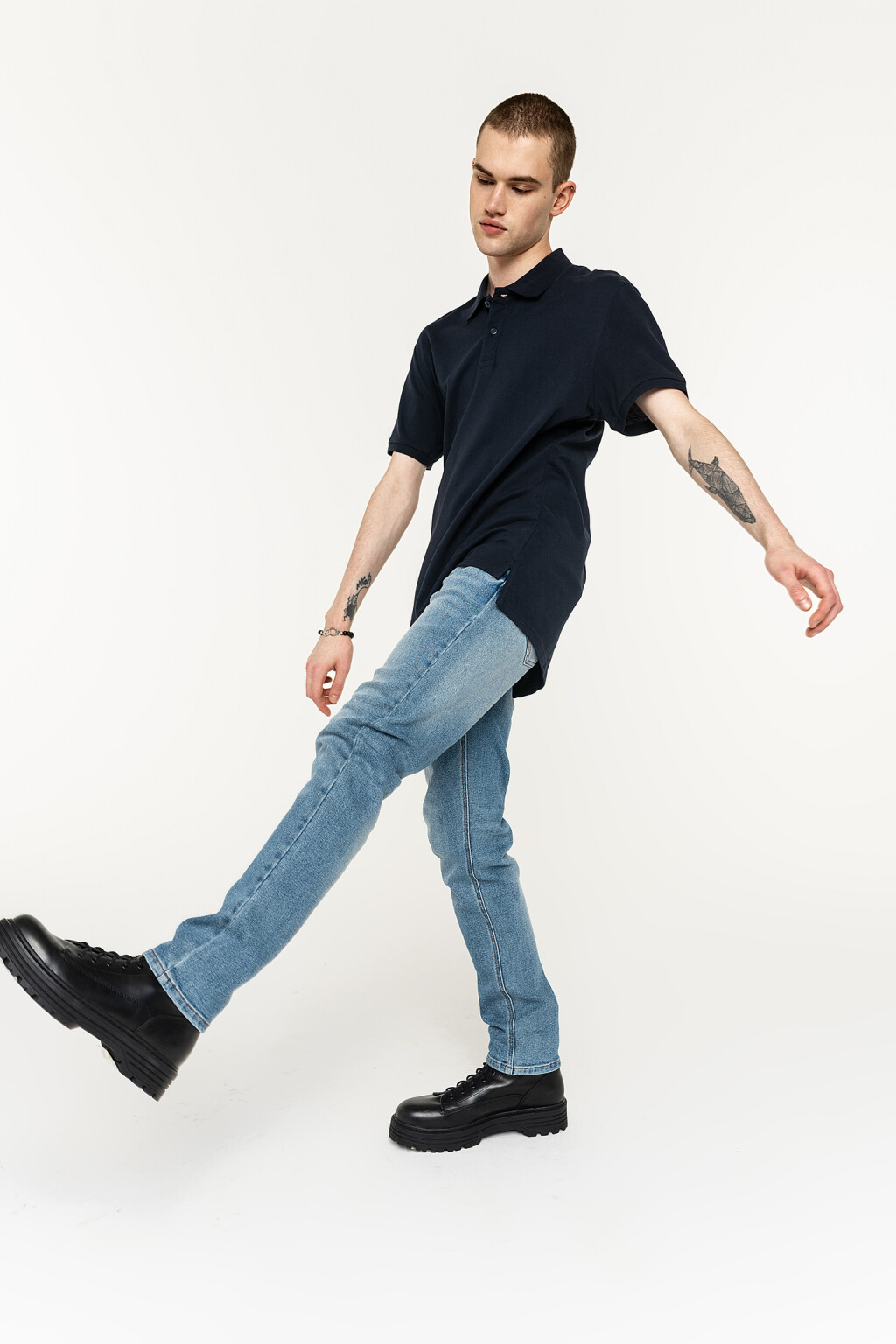 брюки джинсовые - цвет голубой - 1