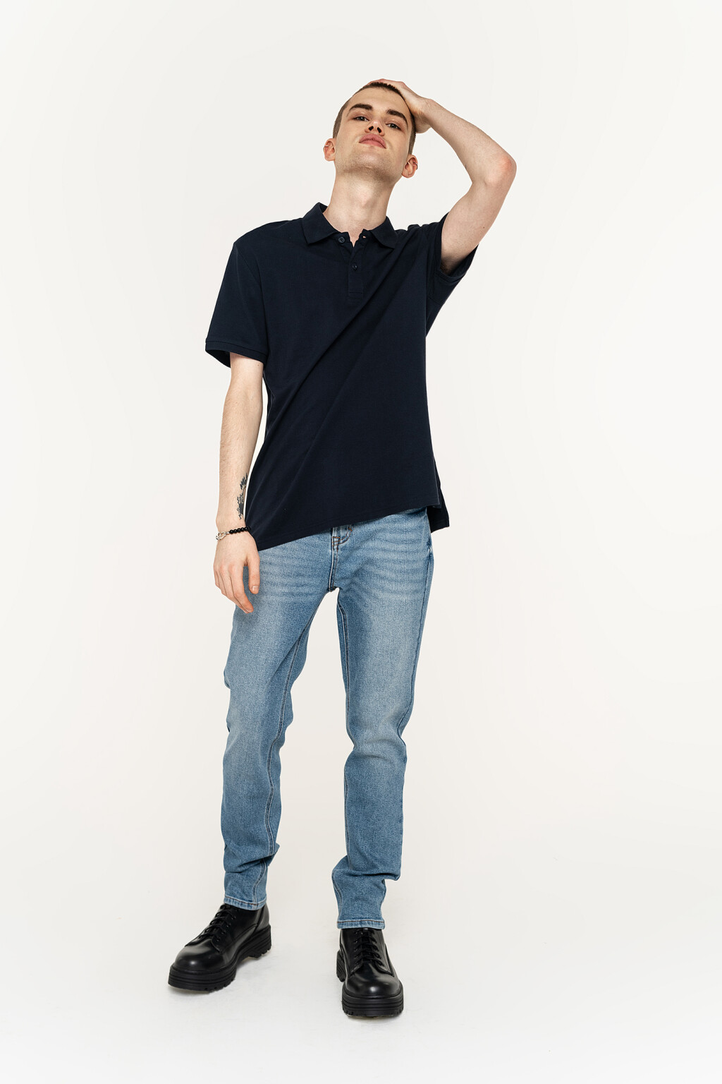 брюки джинсовые - цвет голубой - 4