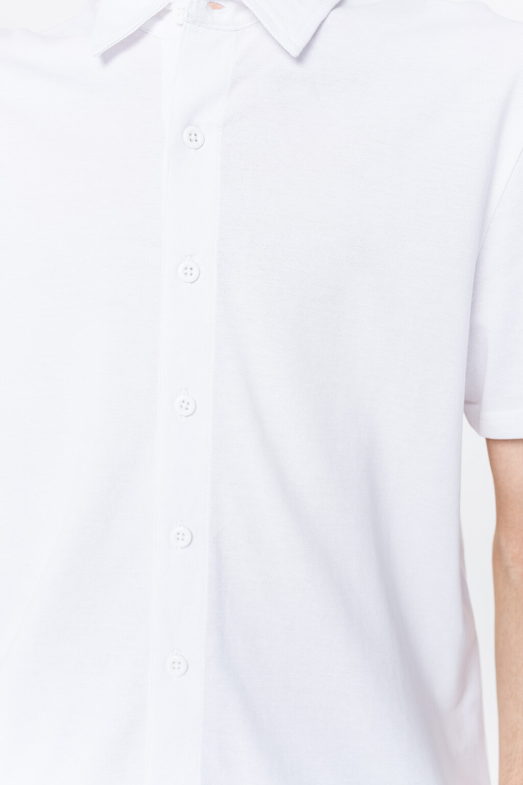 Рубашка хлопковая трикотажная с коротким рукавом - цвет белый - 5