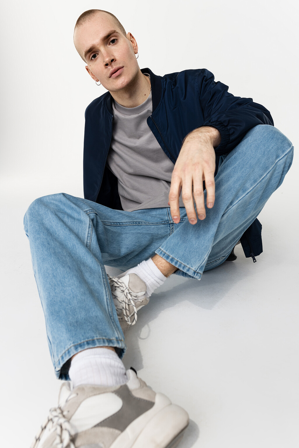 брюки джинсовые - цвет голубой - 1