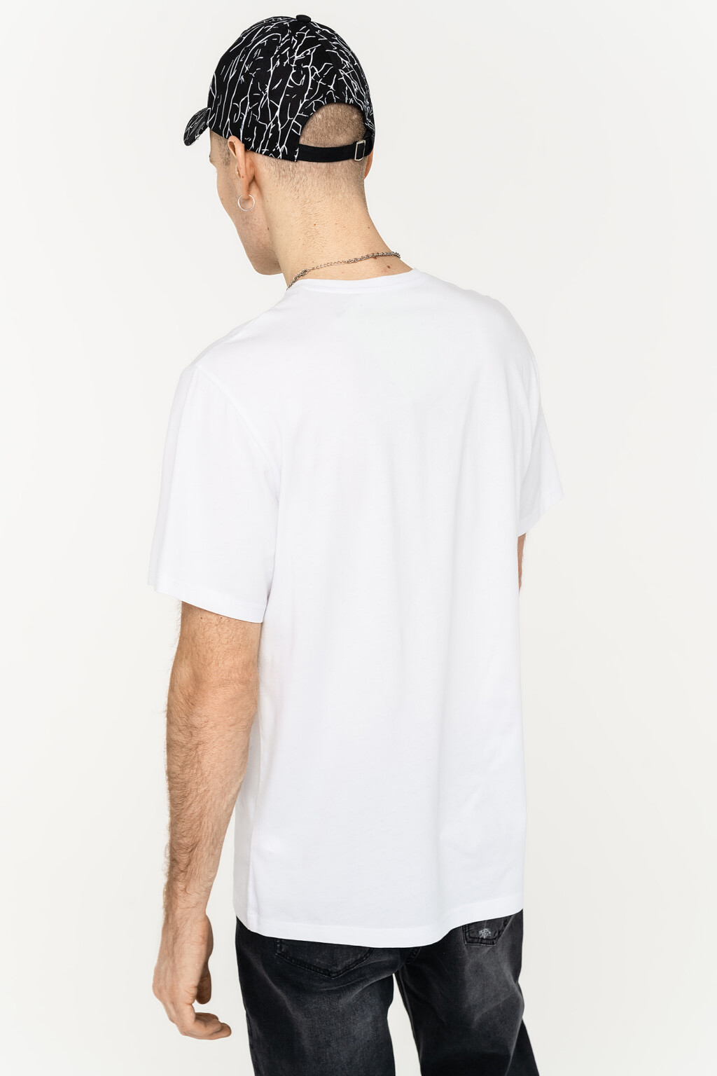 Футболка хлопковая свободного кроя - цвет белый - 4