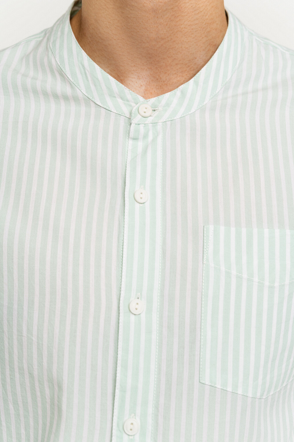 Рубашка хлопковая в вертикальную полоску - цвет зеленый - 4