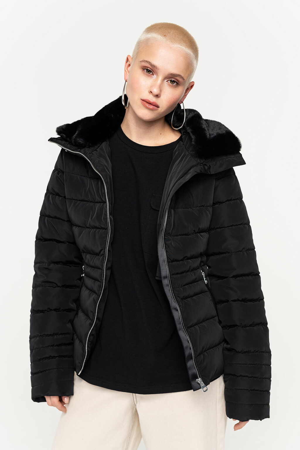 куртка дутая стеганая с воротником из искусственного меха - цвет черный - 2