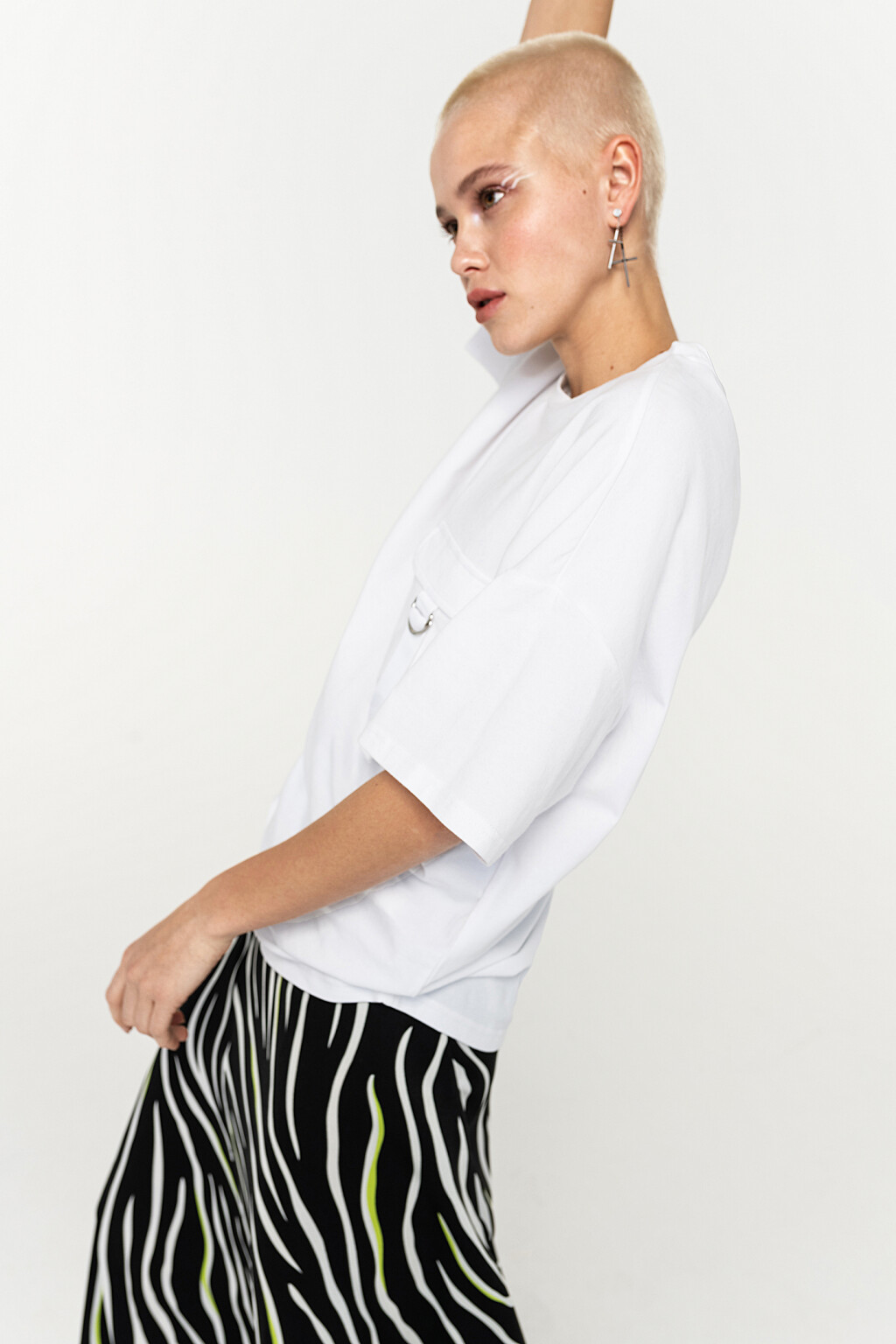 футболка  - цвет белый - 2