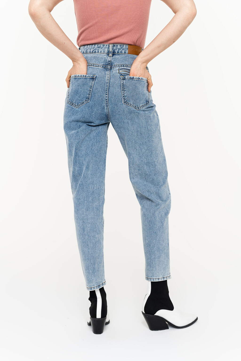 джинсы - цвет голубой - 5