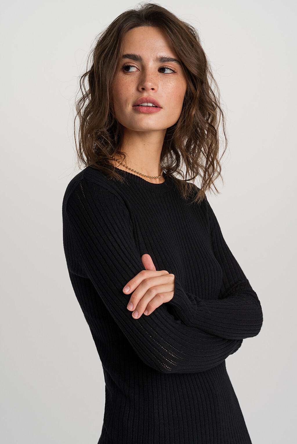 джемпер женский - цвет черный - 2