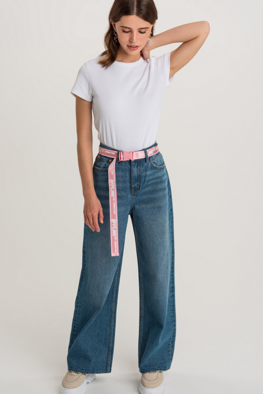 футболка хлопковая прямая в рубчик - цвет белый - 2