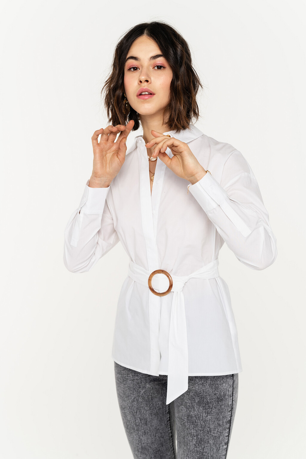 рубашка хлопковая в деловом стиле с поясом - цвет белый - 2