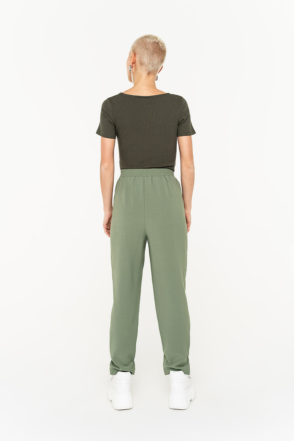 брюки-бананы с резинкой и завязками на поясе - цвет зеленый - 6