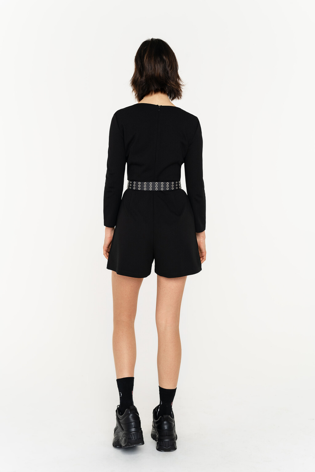 комбинезон короткий с квадратным вырезом и рукавами 3/4 - цвет черный - 4