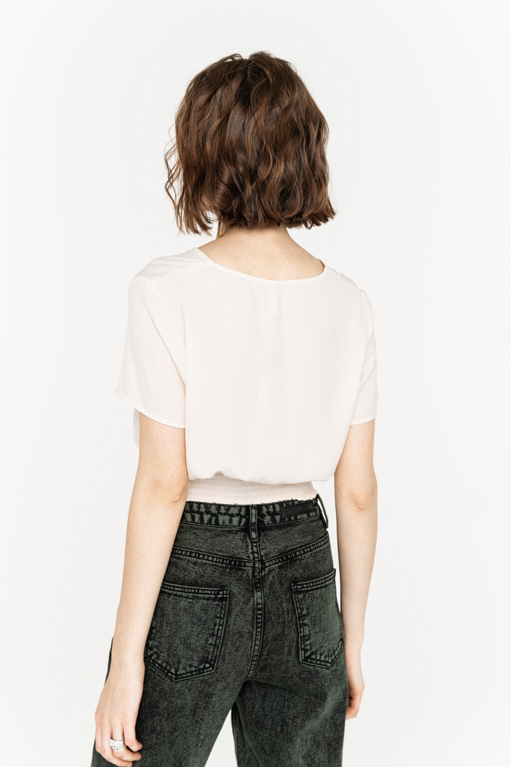 блузка укороченная с резинкой по низу - цвет бежевый - 4