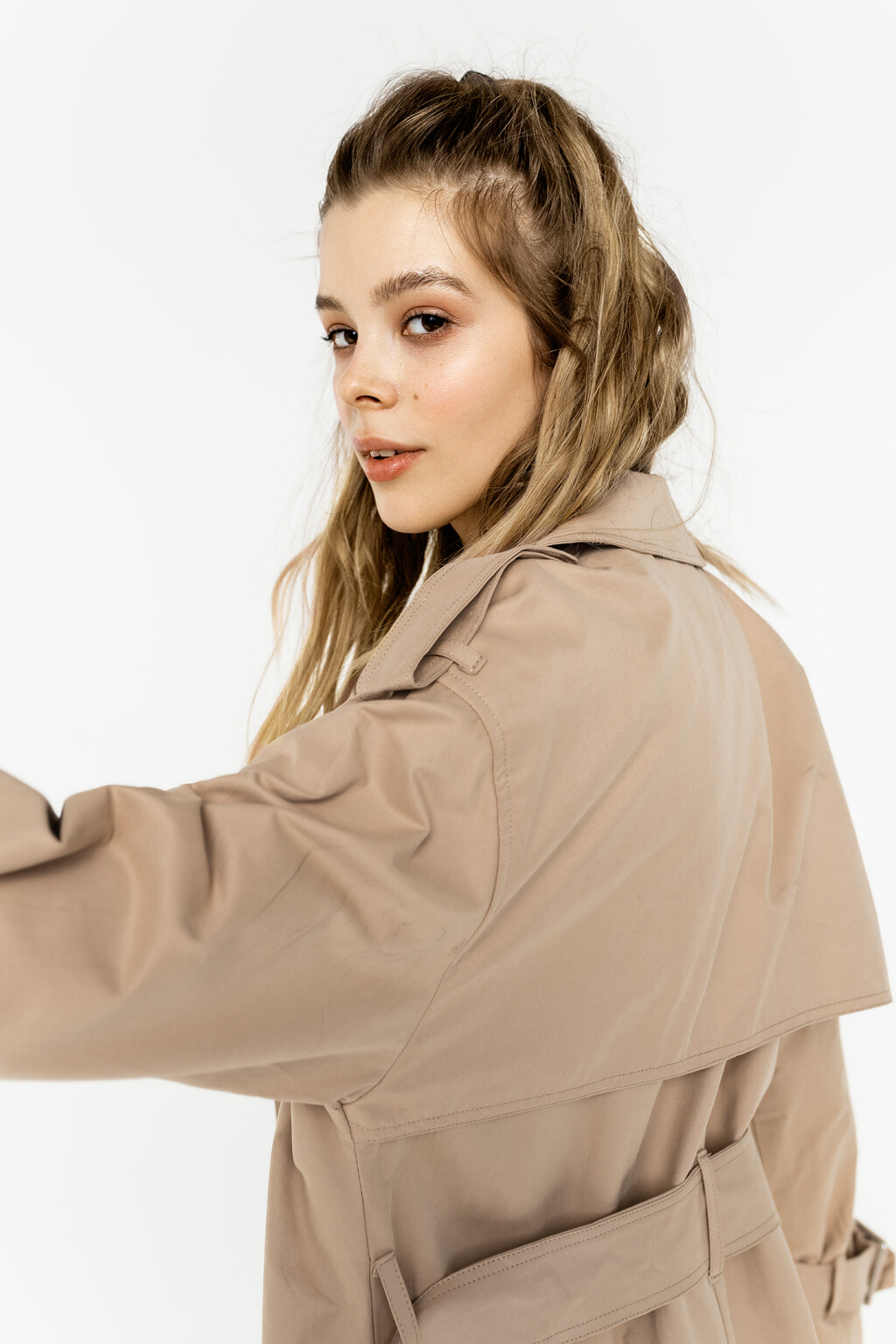 плащ женский - цвет бежевый - 6