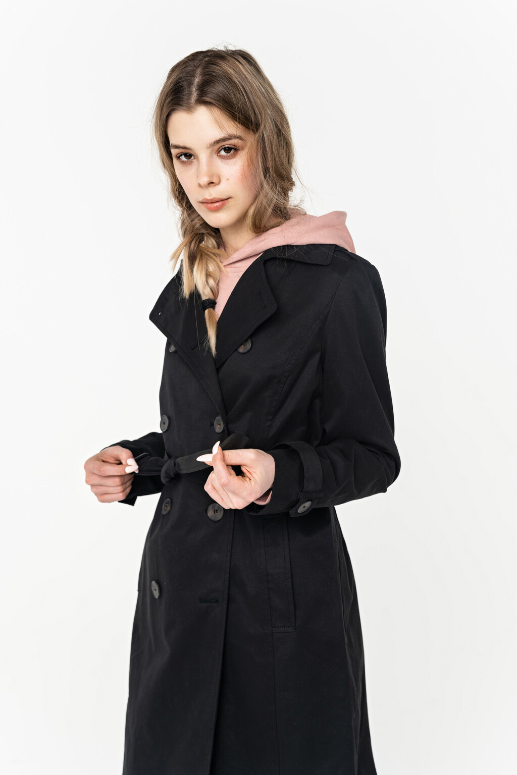 плащ женский - цвет черный - 1