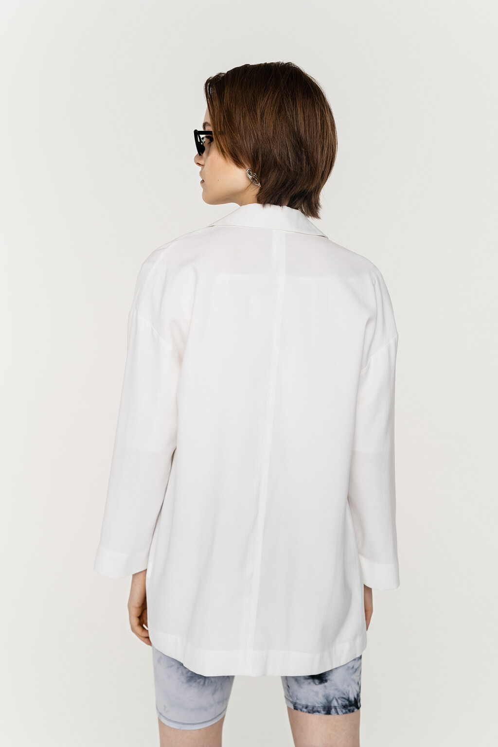 жакет двубортный удлиненный oversize из вискозы - цвет белый - 5