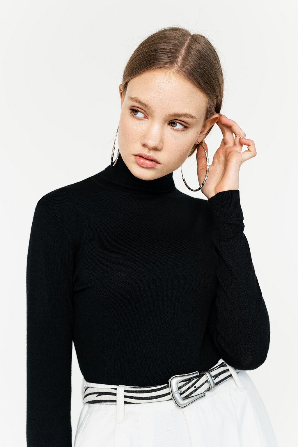 свитер женский - цвет черный - 5