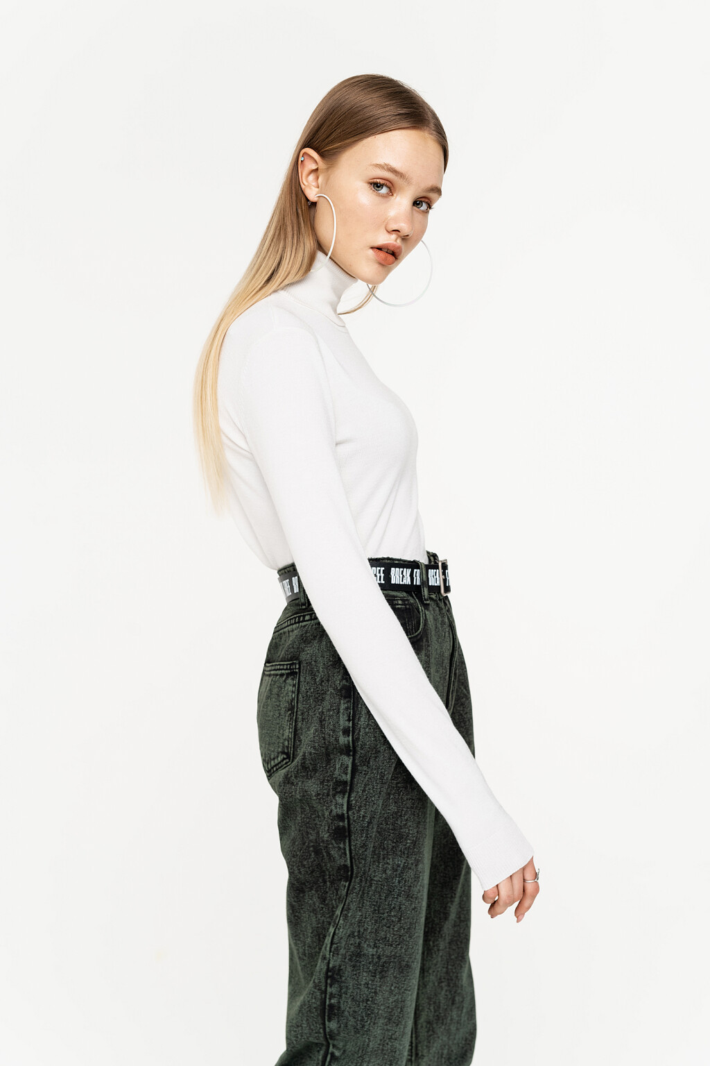 свитер женский - цвет бежевый - 1