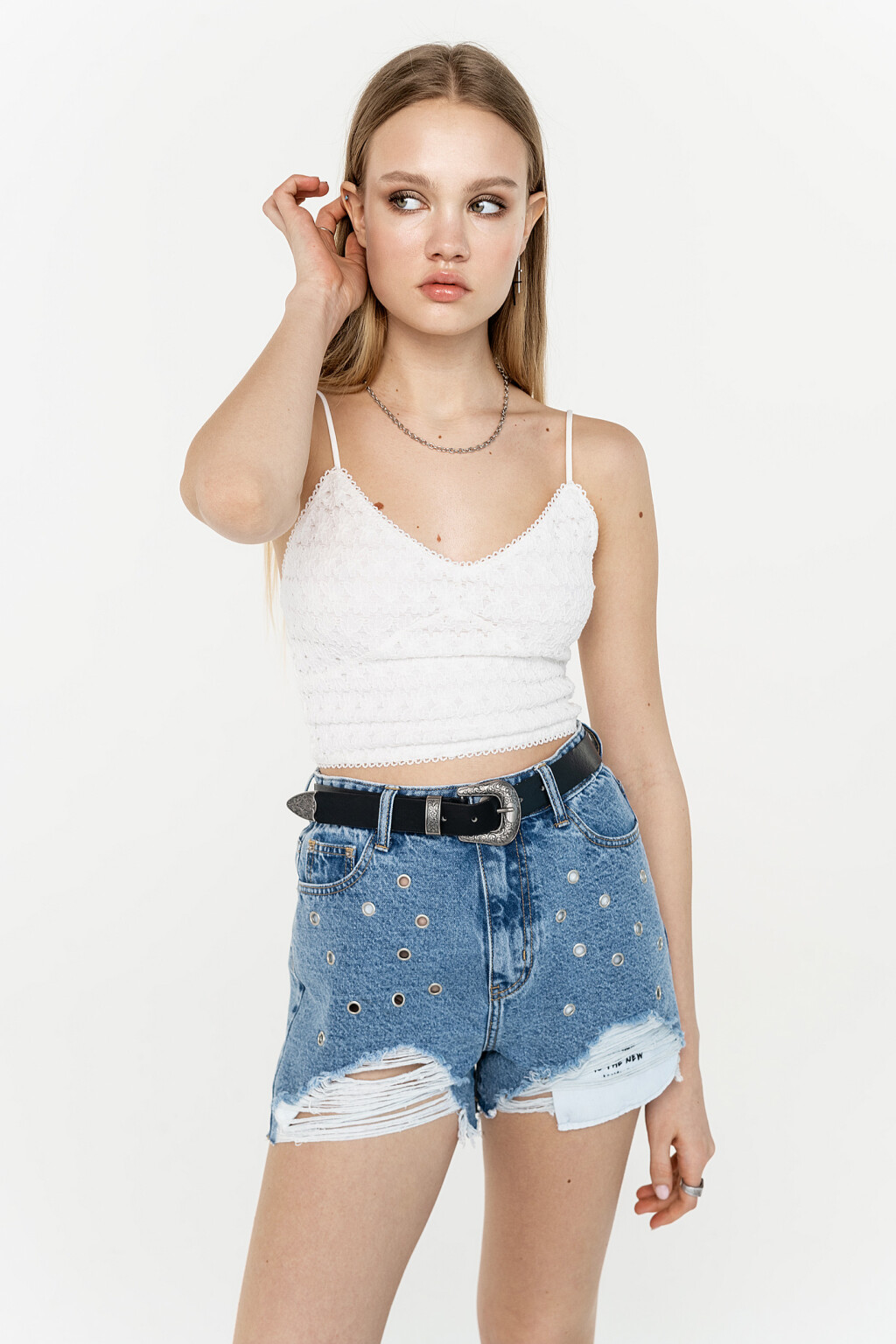 кроп-топ кружевной на тонких бретелях - цвет белый - 1