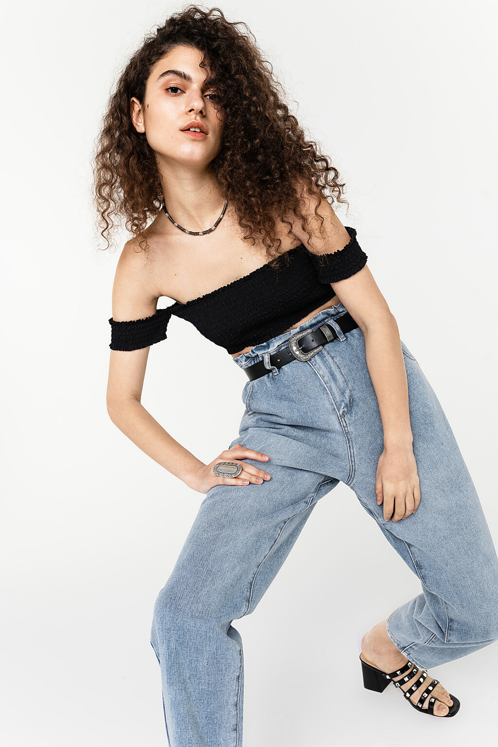 джинсы-бананы укороченные paperbag - цвет голубой - 3