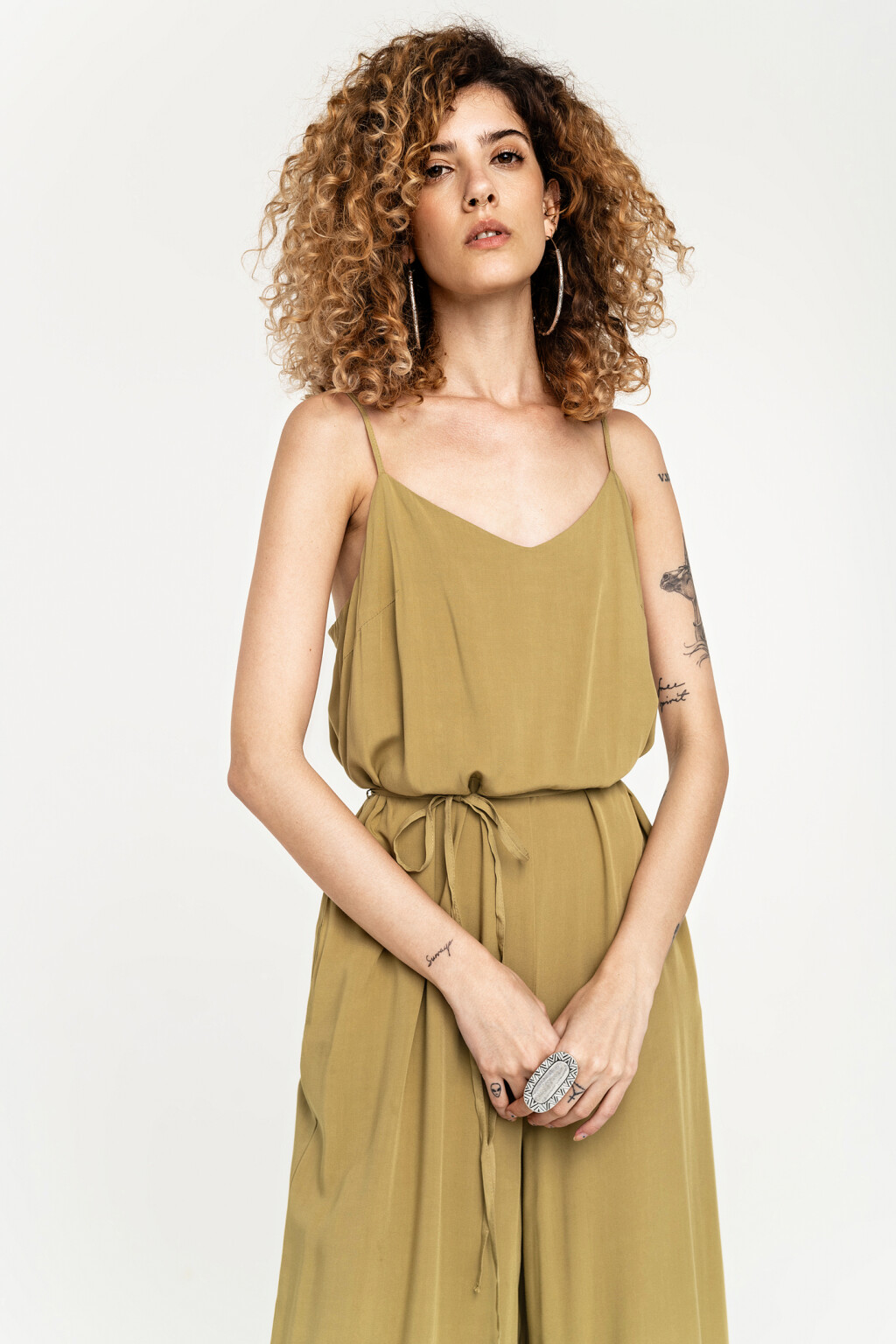 комбинезон длинный с широкими штанинами и завязками на спине - цвет зеленый - 4