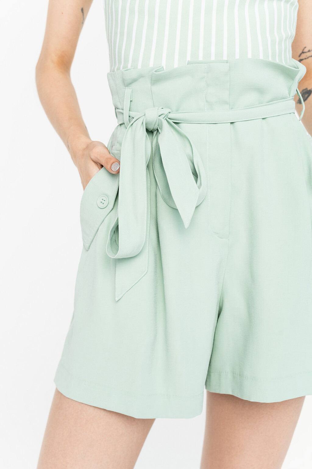 шорты paperbag с тканевым поясом - цвет зеленый - 2