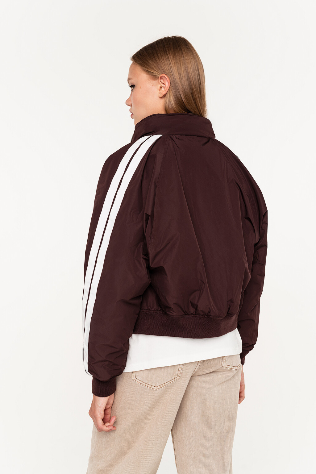 Куртка короткая утепленная в спортивном стиле - цвет бордовый - 4