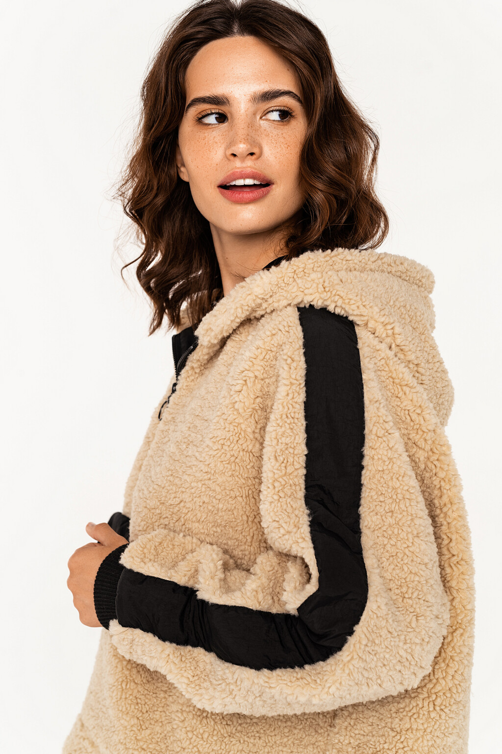 Анорак из искусственного меха с капюшоном - цвет бежевый - 1