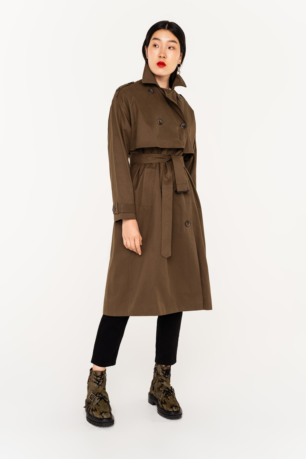 тренчкот двубортный с пелериной и поясом - цвет зеленый - 2