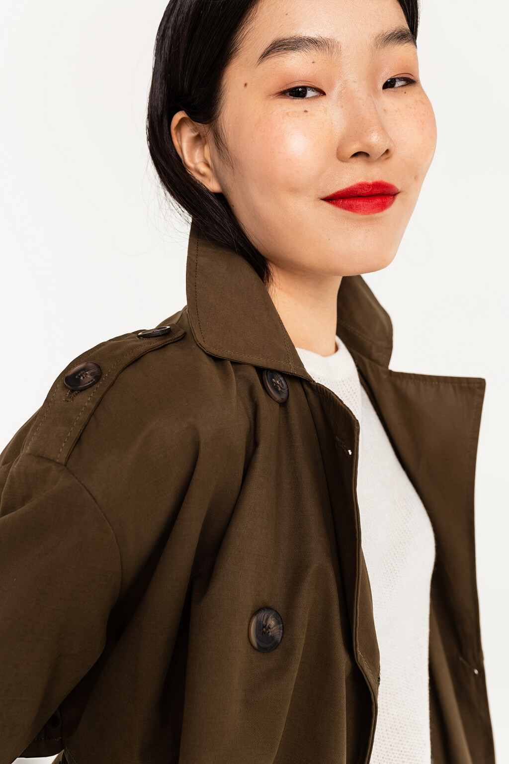 тренчкот двубортный с пелериной и поясом - цвет зеленый - 3